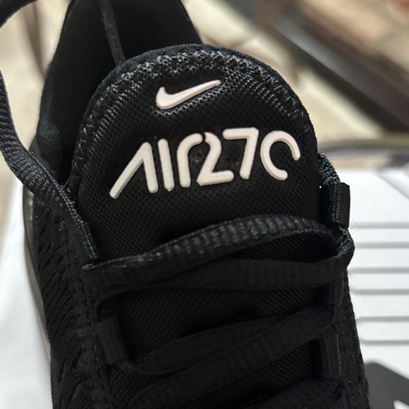 Women’s Nike Air Max 270 Black White Sneakers - Picture 7 of 10